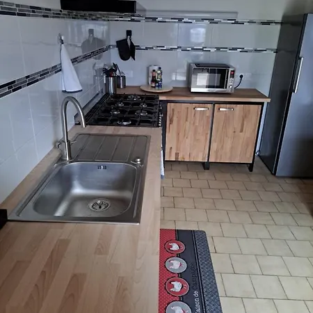 Holiday home L'ecusson *